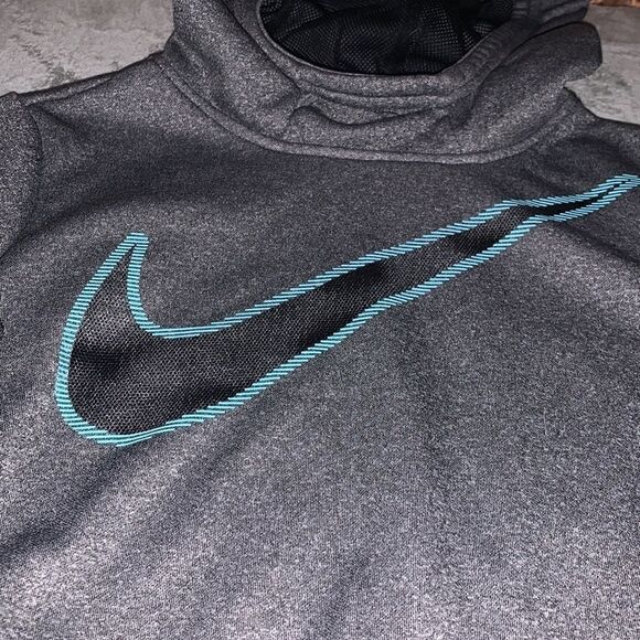 Nike hoodie   - Picture 4 of 8